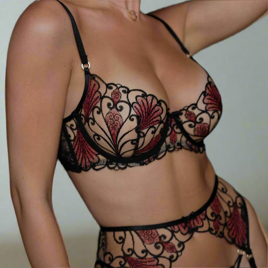Ophelia Ginkgo Leaf Mesh Set – Whispered Seduction